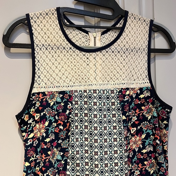 Xhilaration Dress - Picture 2 of 6